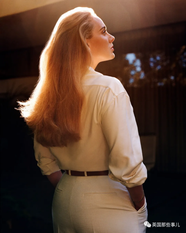 Adele減肥後驚豔Vogue封面！公開減肥經歷：兩年瘦了100磅，為了讓自己更強