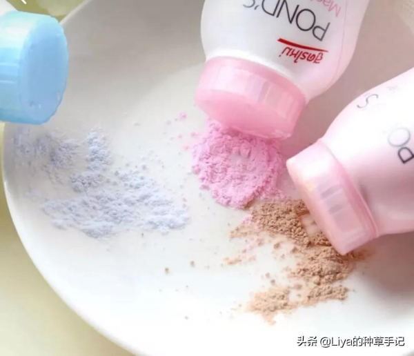 別再披頭散髮了！這3款秋日髮型，又美又撩人