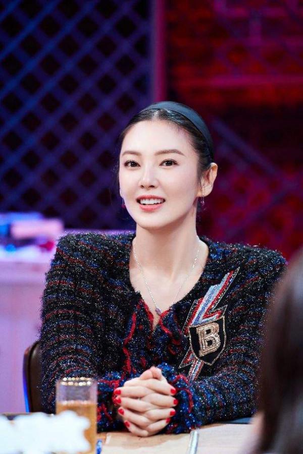 娛樂圈裡四位因拍戲結緣,嫁給導演的女明星 娛樂圈裡四位因拍戲結緣,嫁給導演的女明星