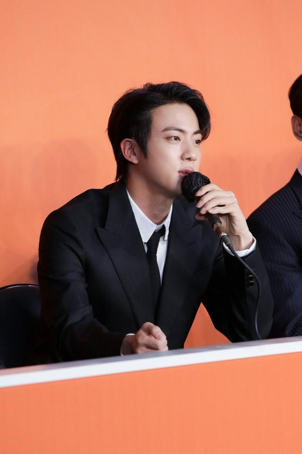 韓國流行組合防彈少年團3名成員確診新冠！剛赴美舉辦演唱會