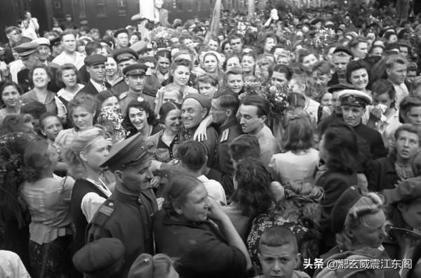 二戰蘇聯衛國戰爭勝利大閱兵,斯大林怒辦閱兵只因狂抽英美嘴臉 二戰蘇聯衛國戰爭勝利大閱兵,斯大林怒辦閱兵只因狂抽英美嘴臉