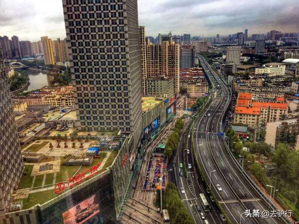 為什麼有些人滿世界旅行，卻像個沒見過世面的人？