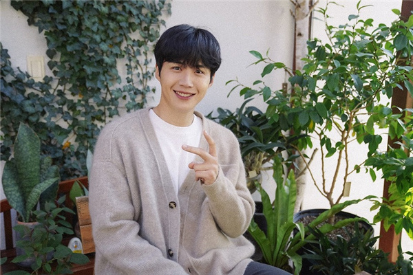 金宣虎承認爆料內容，發文向前女友道歉，劇中人設徹底崩塌