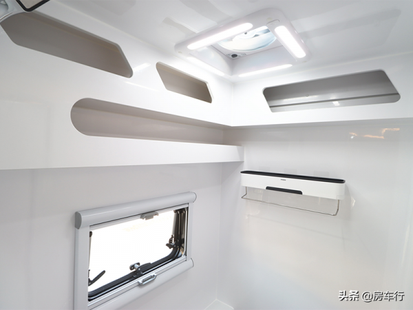 舒適旅居，細節設計，打造品質生活，愛旅途2022款夕陽紅二號房車