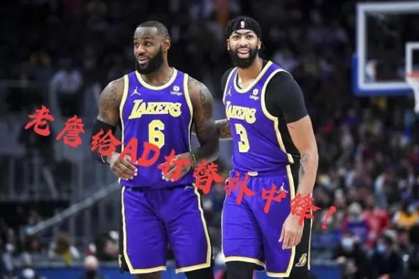 戴維斯歸隊後詹姆斯打替補中鋒；湯普森迴歸日創造歷史收視紀錄