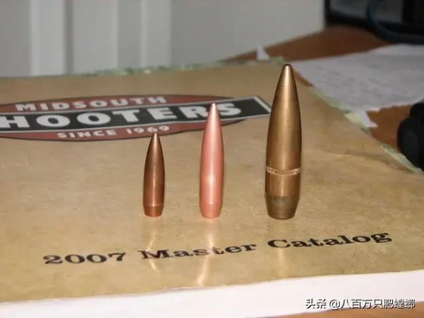 什麼狙擊步槍才先進？高精度、口徑更大、半自動射擊、鋪滿導軌