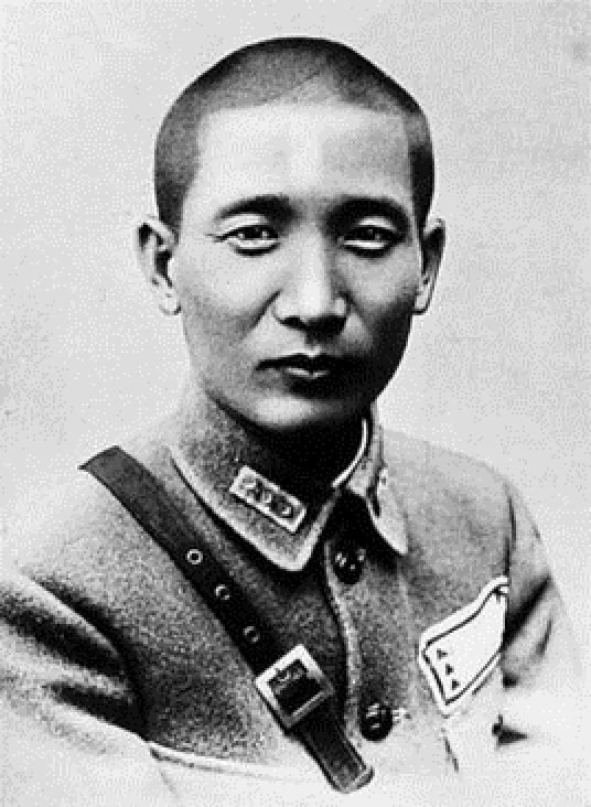 重慶談判晚宴上,一記者發出感嘆:一個周恩來就打敗了整個國民黨 重慶談判晚宴上,一記者發出感嘆:一個周恩來就打敗了整個國民黨