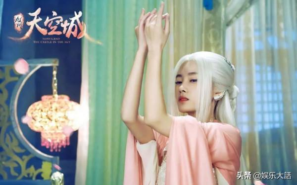 別再迷信張叔平了！這四位新造型師有靈氣有想法，關鍵作品還亮眼