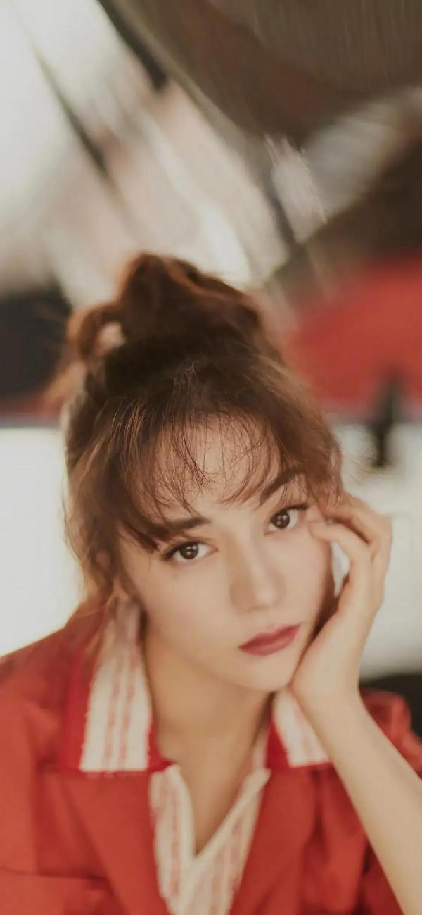 迪麗熱巴桌布(2) 迪麗熱巴桌布(2)