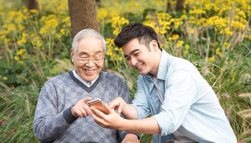老年群體福音！HarmonyOS 2新增3大實用功能，老人也可暢玩手機