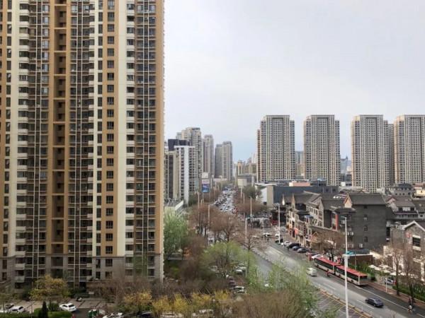 想買房，市區二手房和郊區新房哪個好？看過這4大差別就懂了