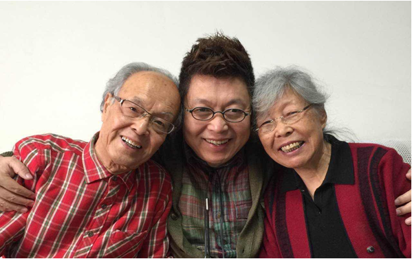 “中國第一男紅娘”王為念：拒絕9.8億富婆倒追，至今單身