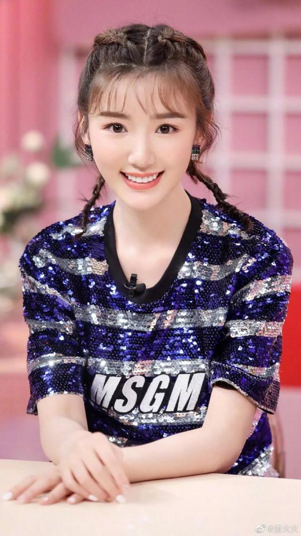 毛曉彤唯美桌布 毛曉彤唯美桌布