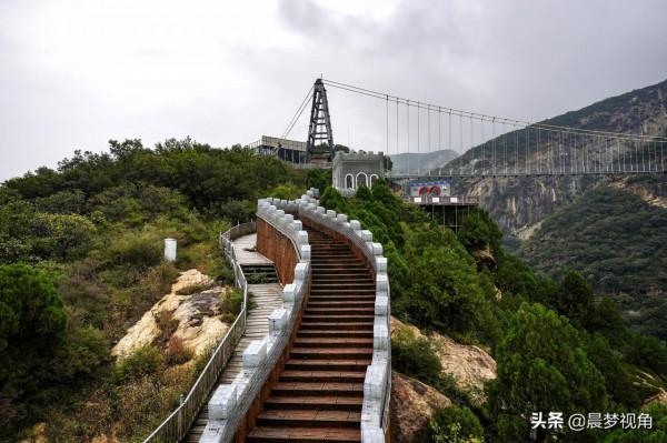 國慶小長假在哪裡玩?登高望遠 體驗高山玻璃滑水 那就是京郊清涼谷 國慶小長假在哪裡玩?登高望遠 體驗高山玻璃滑水 那就是京郊清涼谷