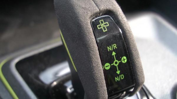 日常代步，是買領克03自己貼個“+”，還是直接買03+