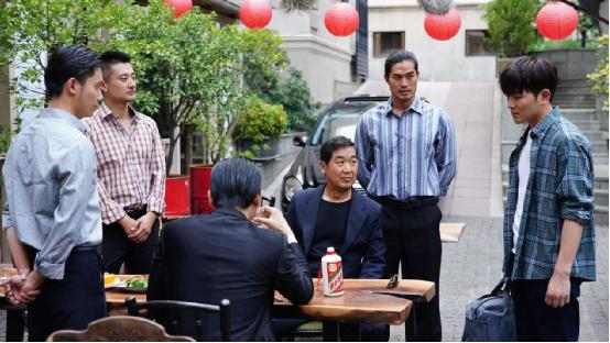 《也平凡》收官在即 杜藝龍攜手林峰共同演繹“黑暗騎士”