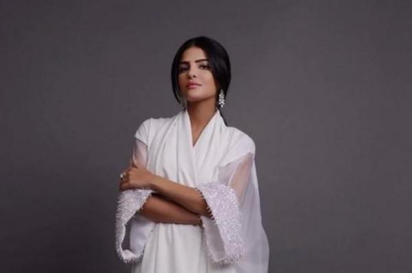 沙特前王妃:烏髮如雲的中東美人,嫁大28歲王子,不穿黑袍不遮面 沙特前王妃:烏髮如雲的中東美人,嫁大28歲王子,不穿黑袍不遮面