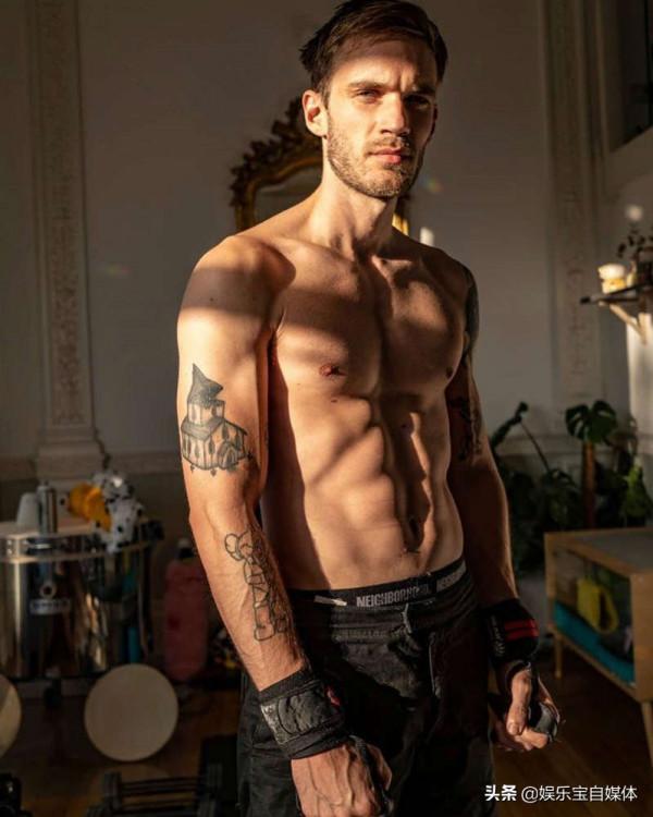 全球百大帥哥“地表最帥和尚”入獄仍奪冠 BTS四人入榜