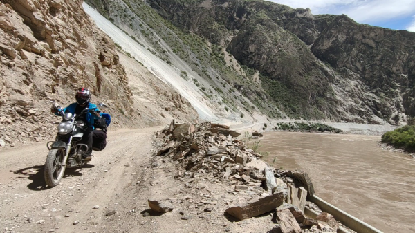 騎著150摩托北京出發,行程一萬四千多公里摩旅川滇臧十餘省 騎著150摩托北京出發,行程一萬四千多公里摩旅川滇臧十餘省