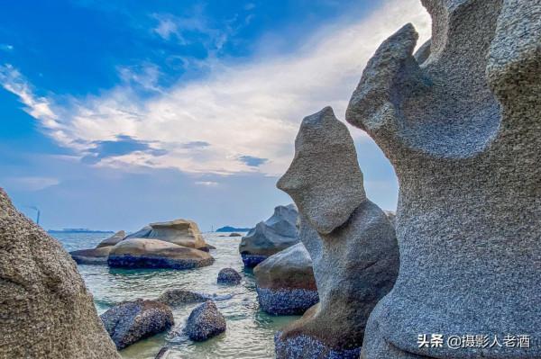 廣東惠州有個網紅海邊公園，幾十噸巨石隨風搖擺，蘇東坡還寫過詩