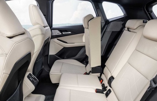 全新寶馬2系旅行車海外售價曝光 內飾換裝iX風格