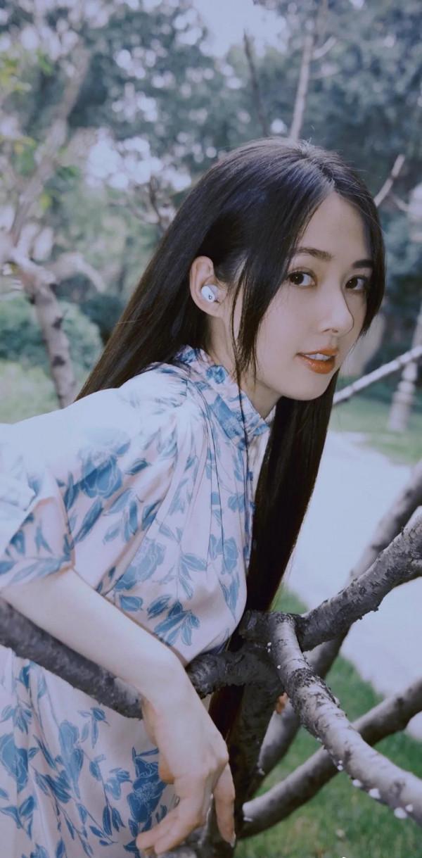 郭碧婷，不愧是向佐的女人，太美了