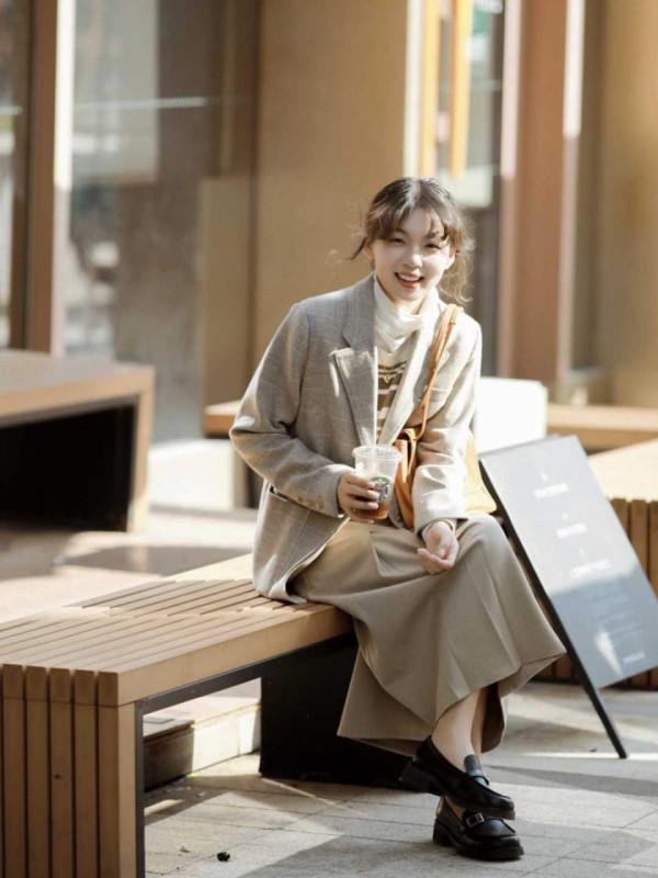 小個子女生不露腿穿搭法來嘍！又美又可愛，軟糯效果真的超減齡