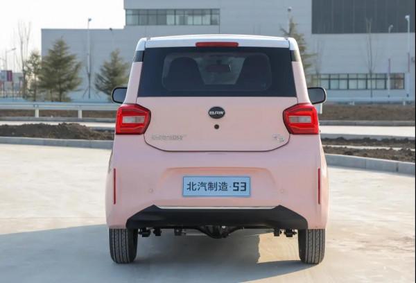 北汽開造老頭樂 最高續航200km 軸距超2米+4座佈局 北汽開造老頭樂 最高續航200km 軸距超2米+4座佈局