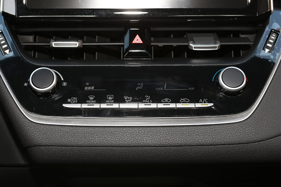 堂弟想買車，看中新上市的2022款雷凌運動版，落地15萬內很滿意