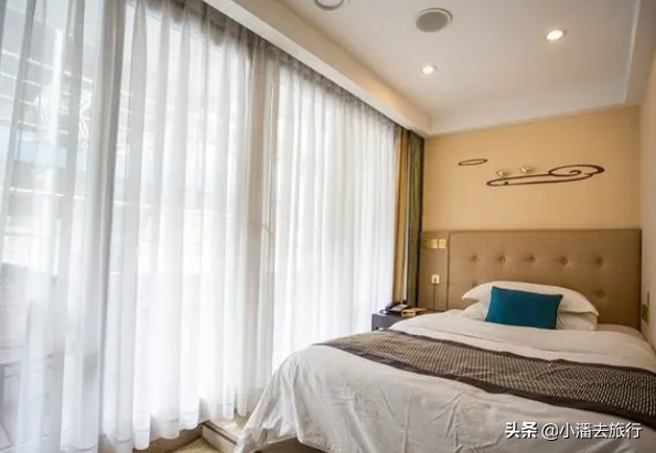 乘坐三峽遊輪遊長江三峽，船上的住宿怎麼樣？