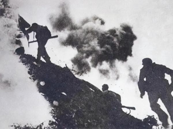 提前5分鐘開炮,師長惴惴不安,上級卻專門在會上提出表揚 提前5分鐘開炮,師長惴惴不安,上級卻專門在會上提出表揚