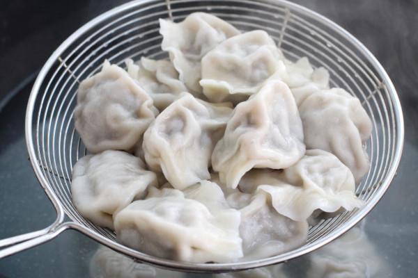 冬至要到了，北方吃餃子的習俗不能丟，寓意團團圓圓生活更美好