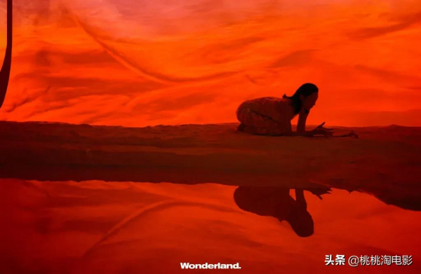 組圖：演員白百何時尚雜誌封面大片，自然靈動表現力十足