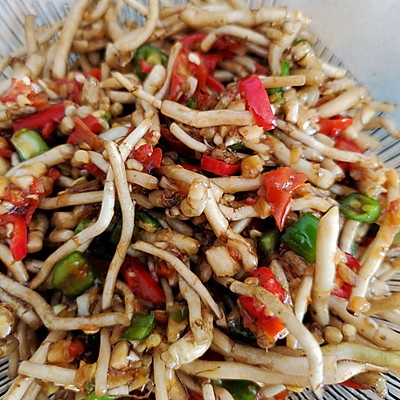 零技巧的涼拌折耳根，懶人也能秀廚藝