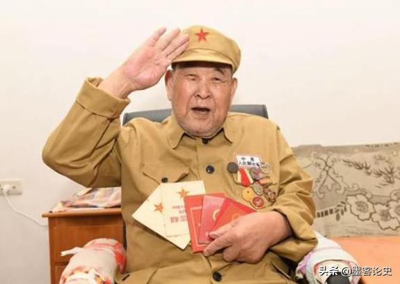 山西老兵在家務農,作協同志登記拜訪,女婿用計詐出父親的特殊身份