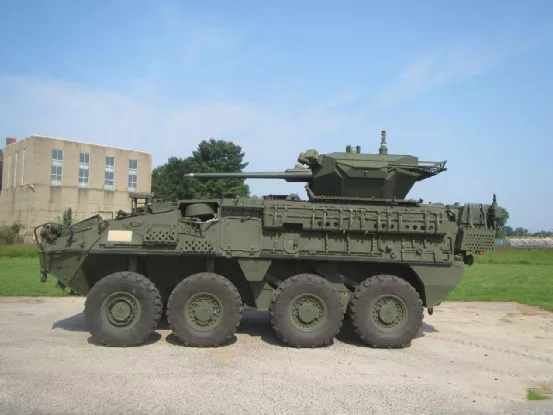 史崔克中口徑武器系統