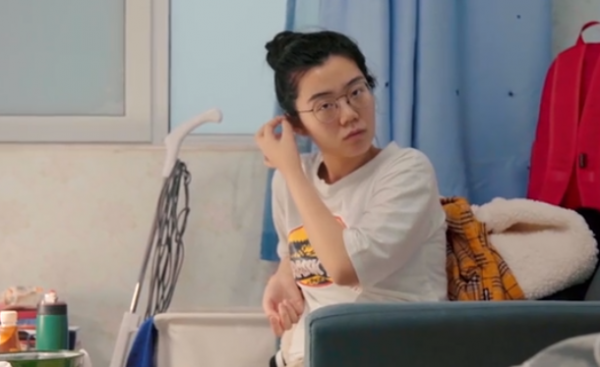 27歲女孩為了在北京定居，花費296萬買一居室，真的值嗎？