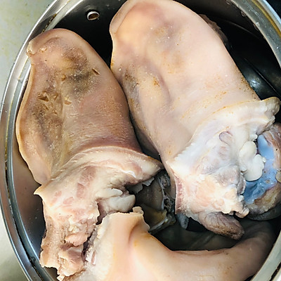 10分鐘快手菜滷豬耳朵，做飯不發愁