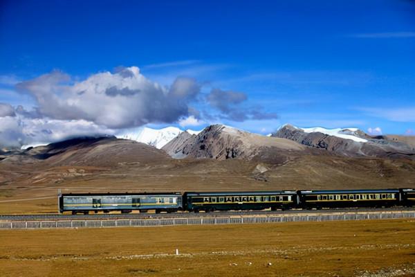 中國為何要造單線鐵路？從被質疑到紛紛點贊，中國智慧驚豔世界