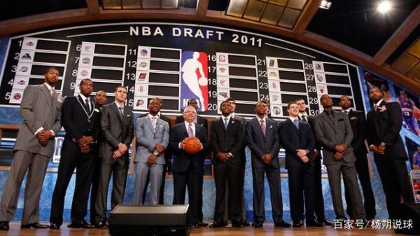 大部分遠離NBA賽場,有人已經離世,蘇群:一言難盡的一屆NBA選秀 大部分遠離NBA賽場,有人已經離世,蘇群:一言難盡的一屆NBA選秀