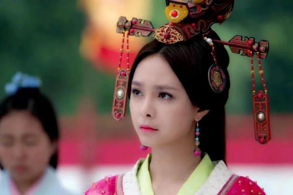 1988年，農民後院發現金國夫妻墓，女主人滿身傷痕揭示皇權的黑暗