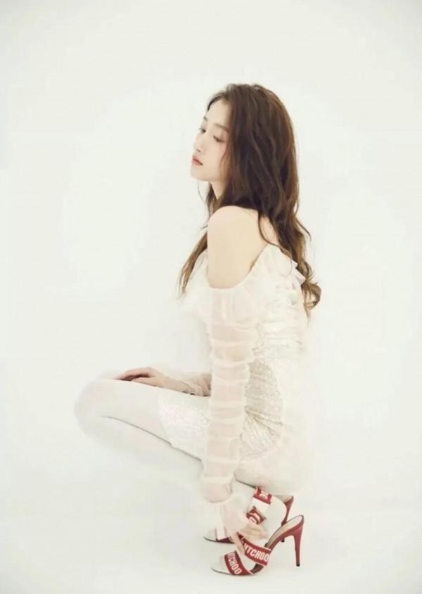 有人說關曉彤是全世界最好的女孩