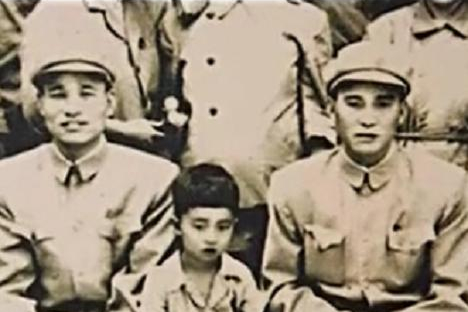 1950年，毛主席得知有幹部修別墅，怒道：誰搞腐敗我就割誰的腦袋