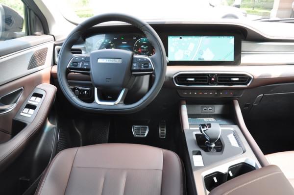 捷途X90 PLUS車型配置分析