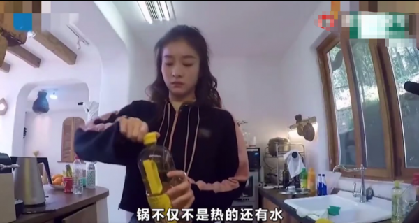 洗手液淘米，奶茶治貧血，暴食能減肥，明星到底能多沒常識？