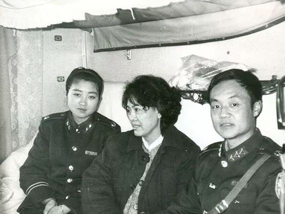 1993年，中俄列車遭劫匪洗劫六天六夜，中央下令：跨國追捕