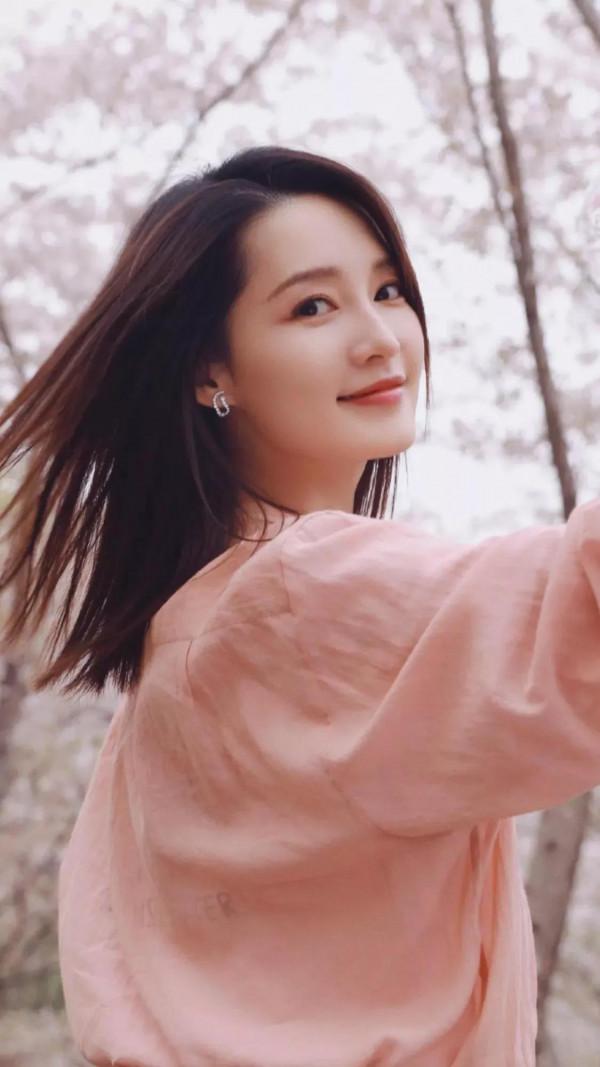 李沁最新圖片