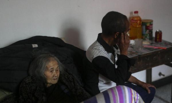 92歲老人去世後,為3個“智障”兒子留下一千斤糧食:怕兒子餓著 92歲老人去世後,為3個“智障”兒子留下一千斤糧食:怕兒子餓著