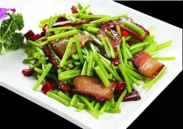 千萬不要餓著肚子去追《小敏家》，你會被劇裡的江西美食給饞到