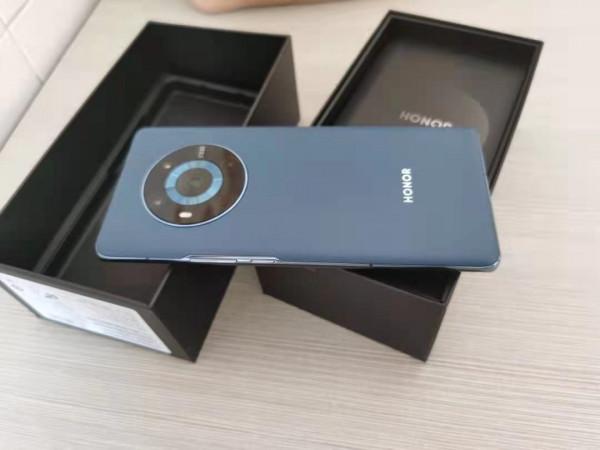 扛不住iPhone13壓力，上市僅一個月，榮耀Magic3跌至4199元